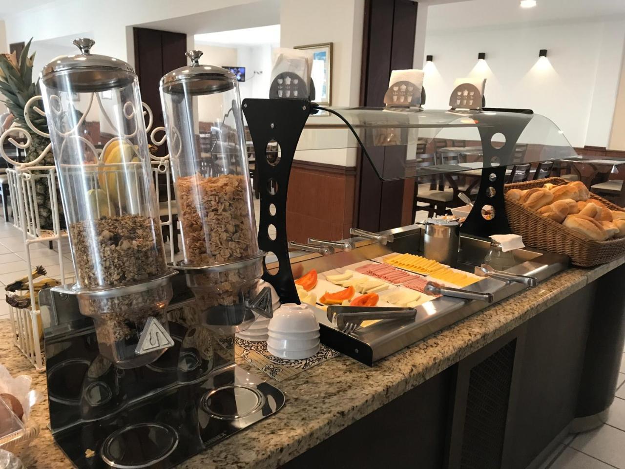 Hotel Araguaia Praia Grande  Eksteriør billede